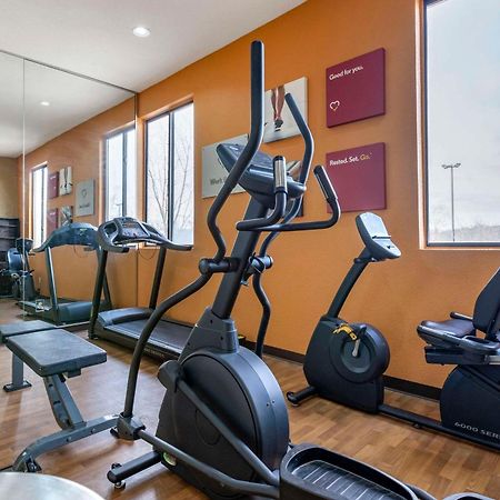 Comfort Suites Auburn Hills-Detroit Esterno foto