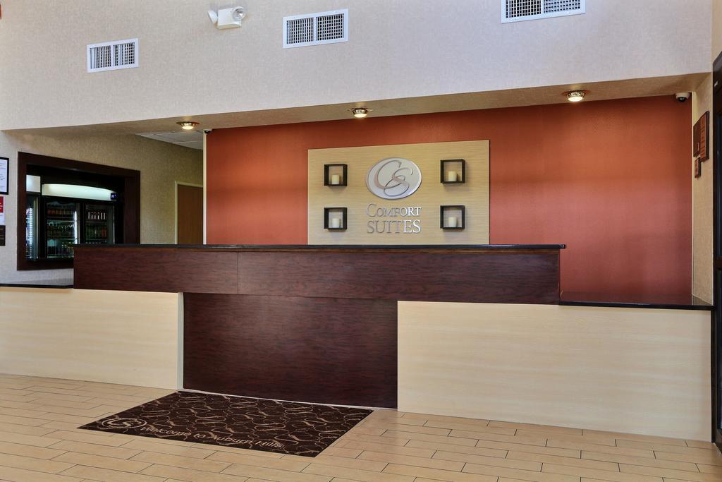 Comfort Suites Auburn Hills-Detroit Esterno foto