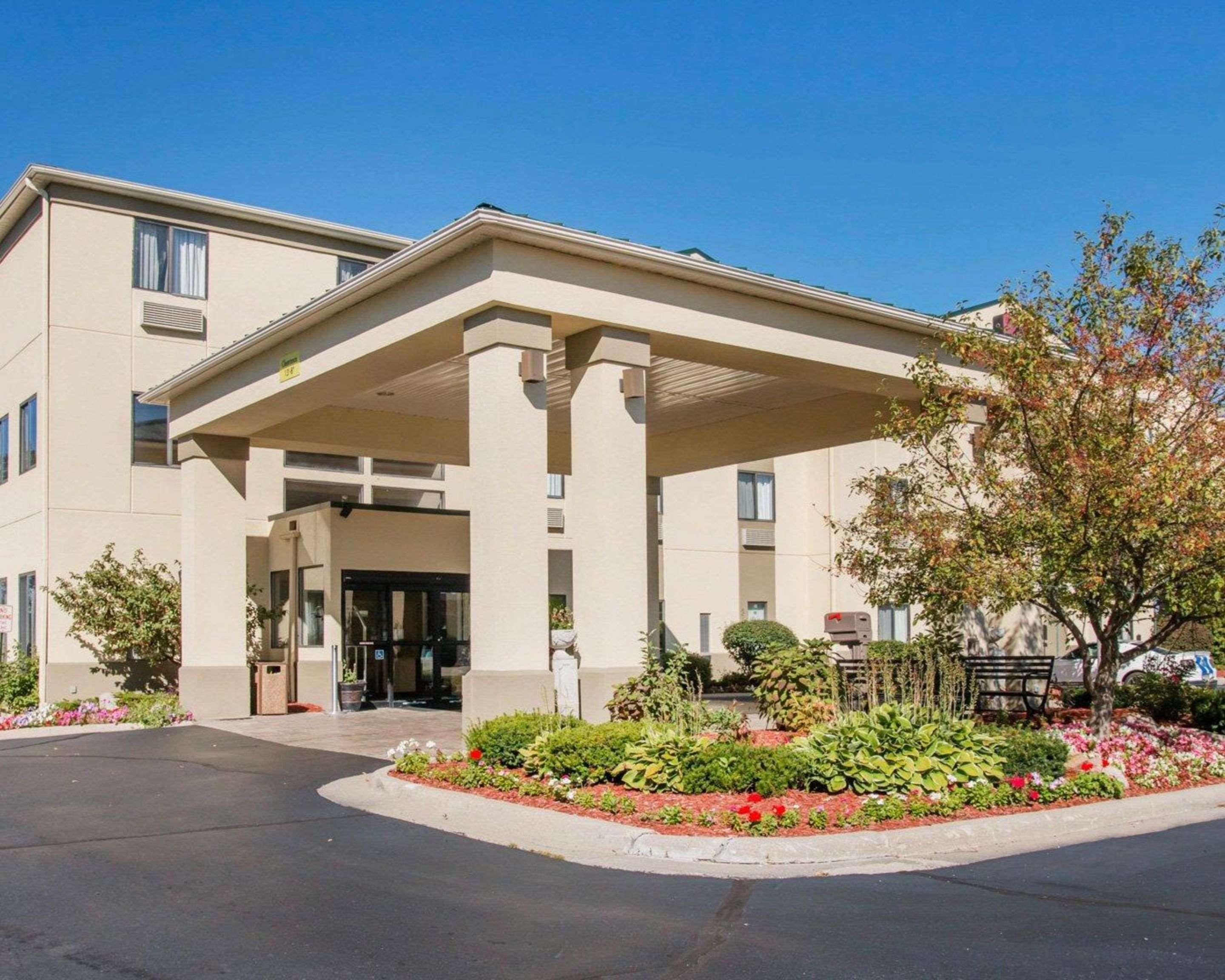 Comfort Suites Auburn Hills-Detroit Esterno foto