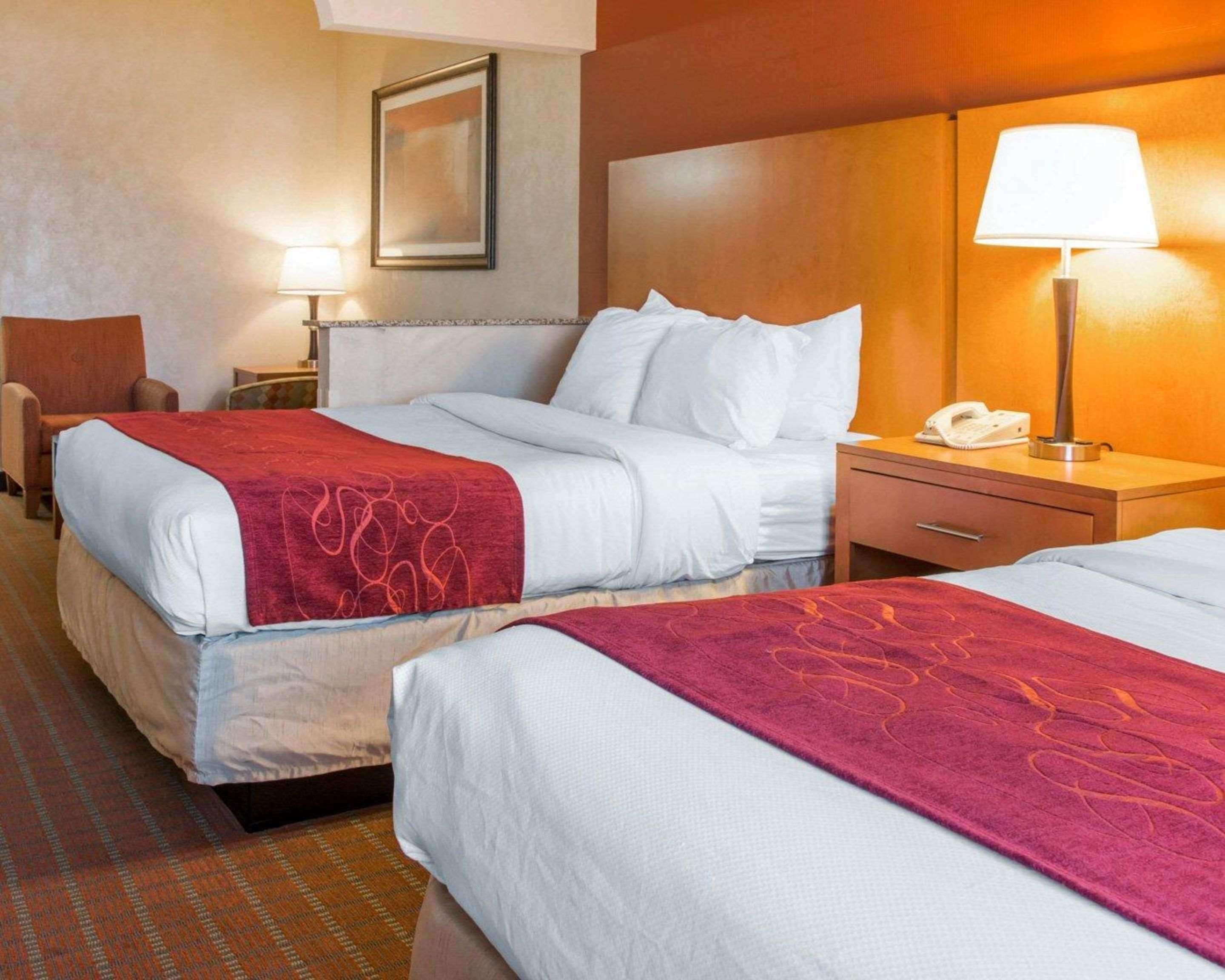 Comfort Suites Auburn Hills-Detroit Esterno foto
